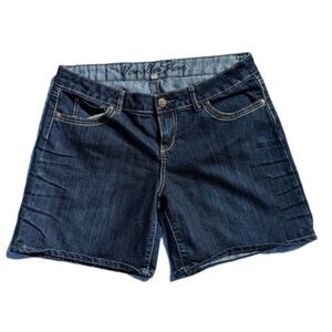 Vanilla Star Jean Shorts 17